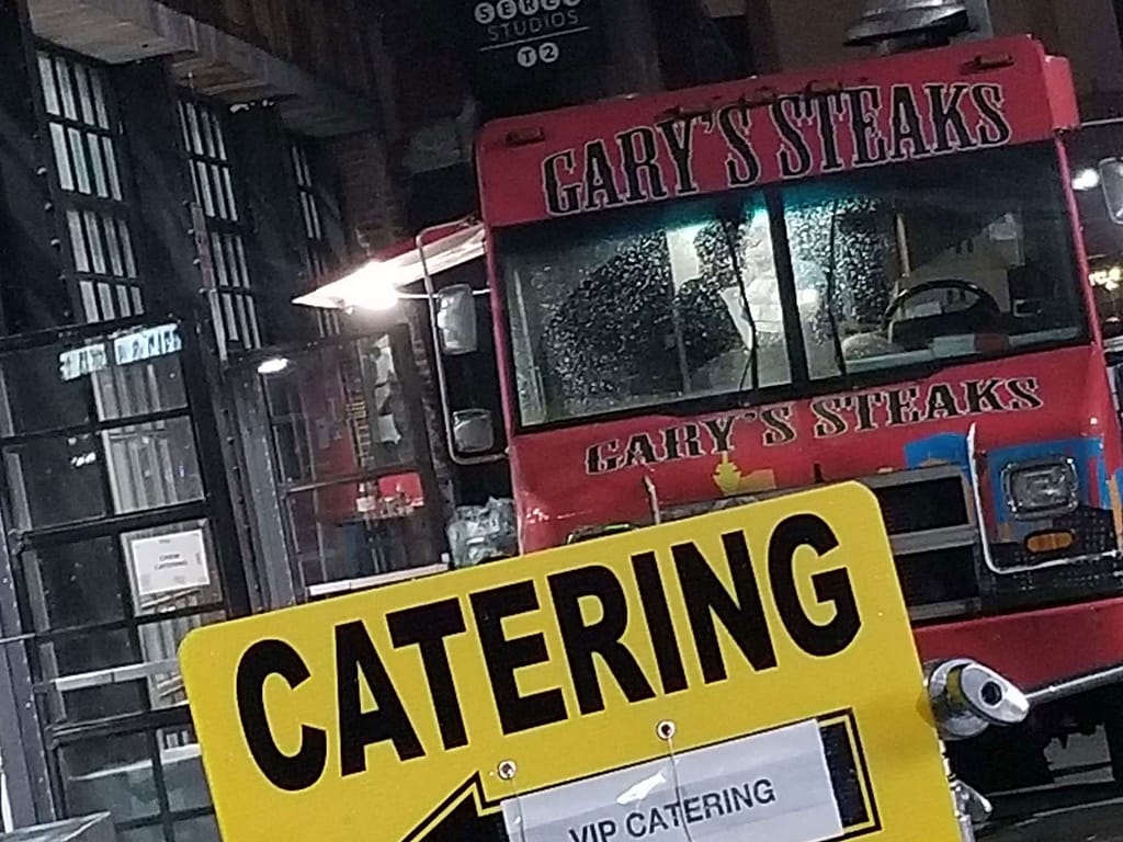 SERET STUDIOS - Garyssteaks - Food Truck Rental - Production Promtion