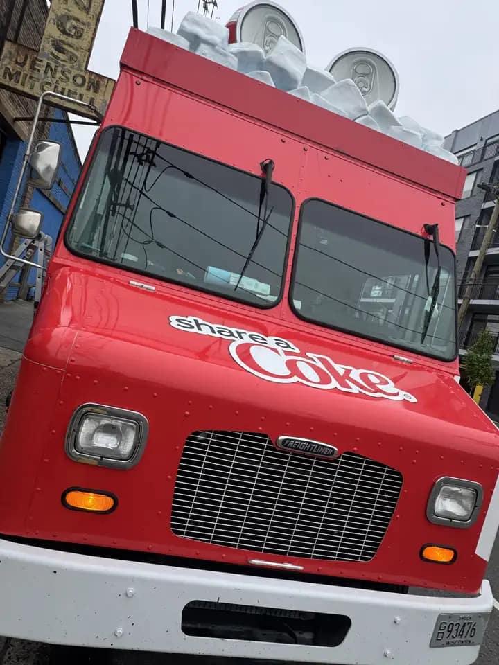 Share a Cooke with your name - food truck-wrap for promotions