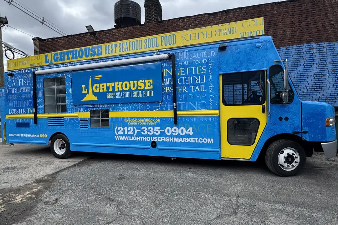 ny Food truck wrap - Lighthouse